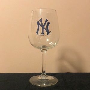 New York Yankees Wine Glass